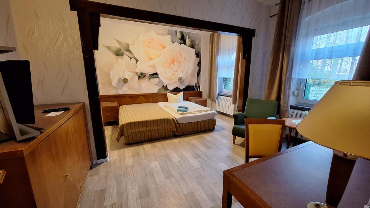 Hotel Kulturhaus Felgeleben Schonebeck  Ngoại thất bức ảnh
