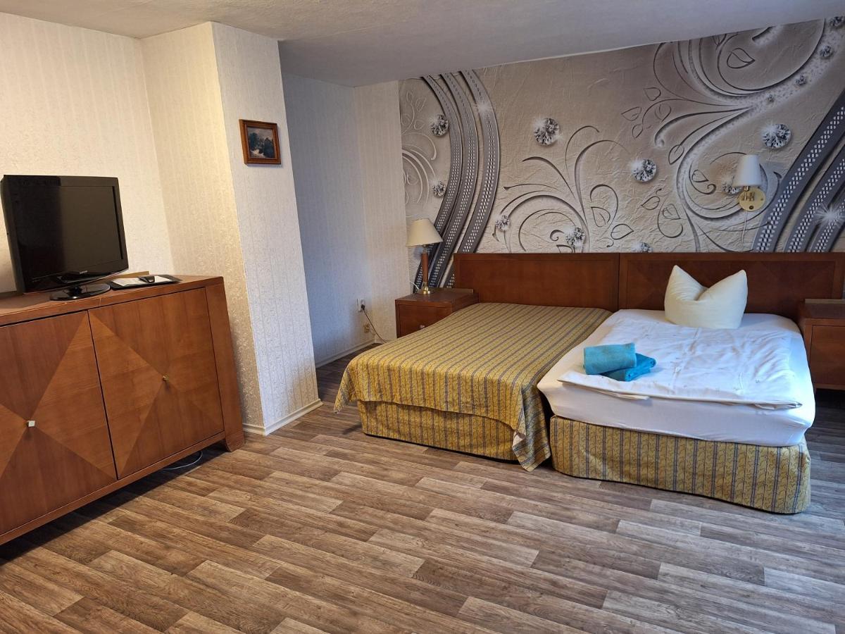 Hotel Kulturhaus Felgeleben Schonebeck  Ngoại thất bức ảnh