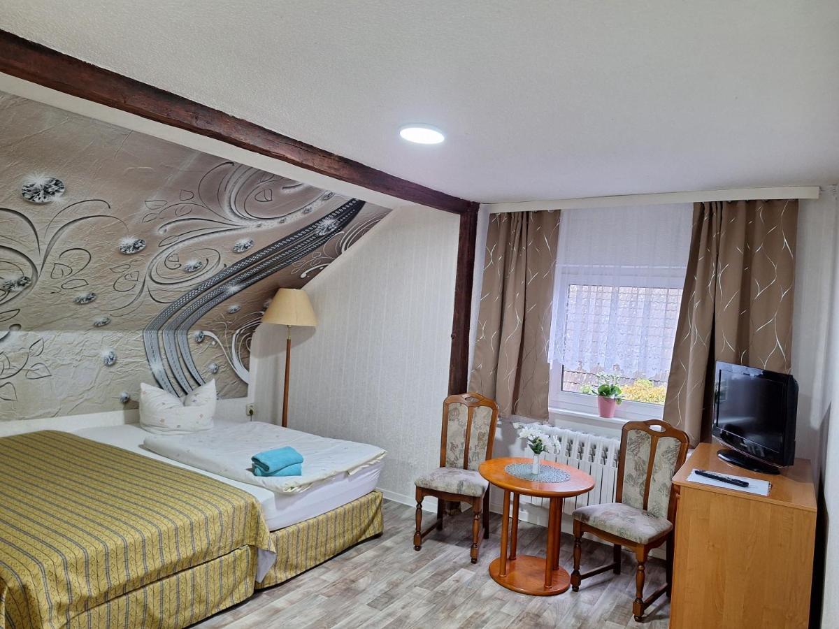 Hotel Kulturhaus Felgeleben Schonebeck  Ngoại thất bức ảnh